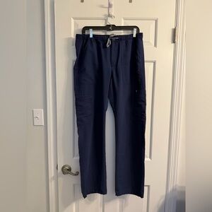 Figs Men's navy scrub pants
